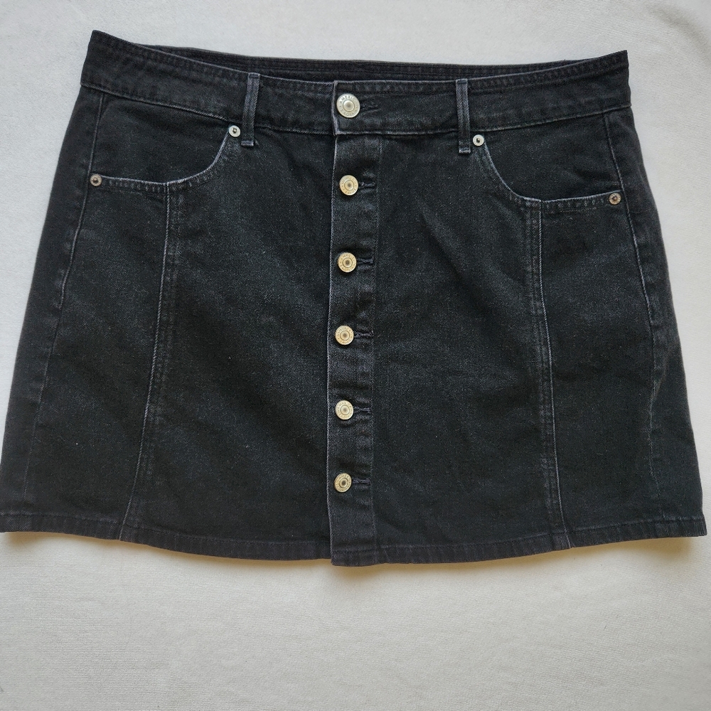 American Eagle Outfitters Black Denim Jean Skirt Mini Hi- Rise A-line Preppy 14 - Picture 1 of 15